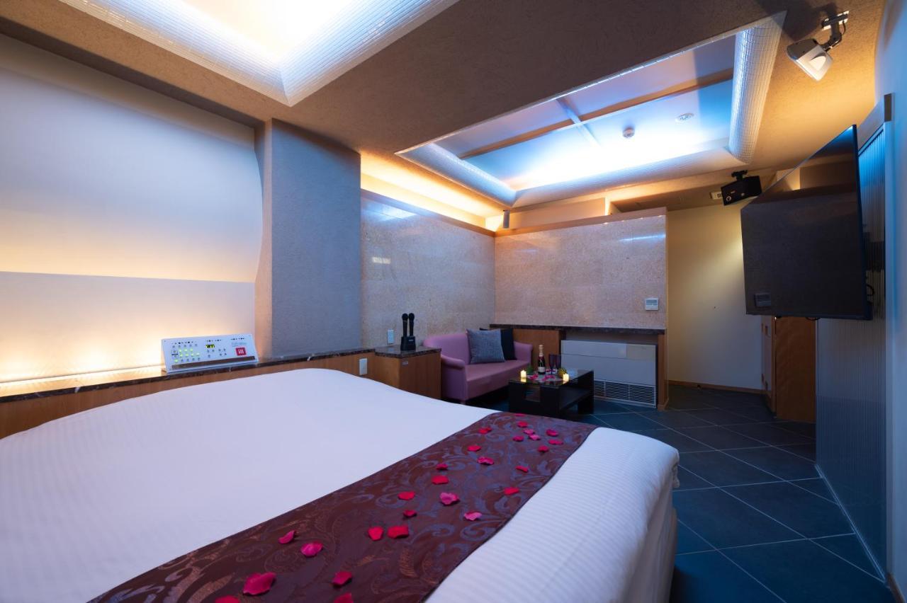 מלון Narashino Aria Makuhari Bay (Adults Only) מראה חיצוני תמונה