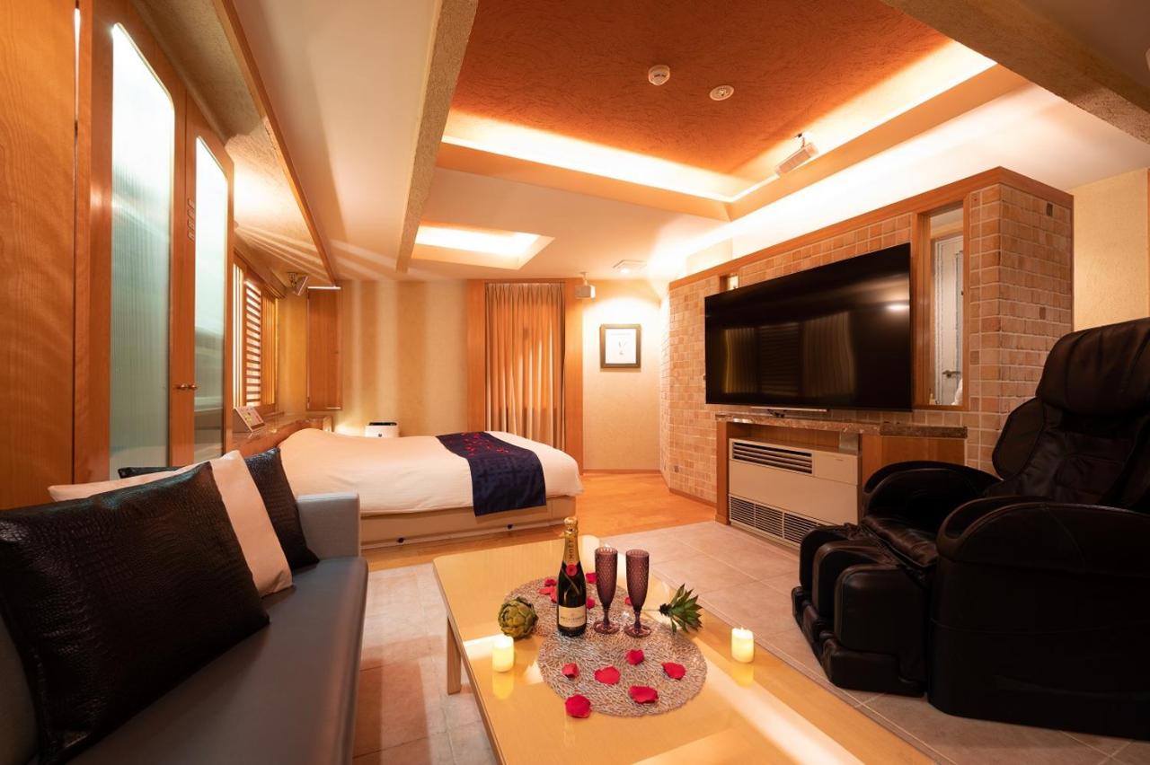 מלון Narashino Aria Makuhari Bay (Adults Only) מראה חיצוני תמונה